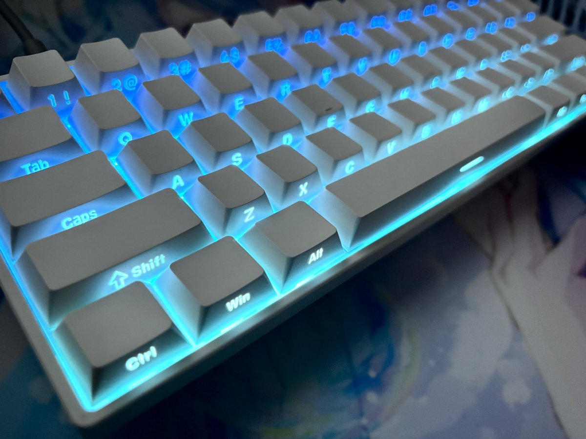 achafps's tweet image. MonsGeek(@MonsGeek )様より

＜MonsGeek FUN60 Pro SP＞をご提供いただきました🤍

#PR #MonsGeek