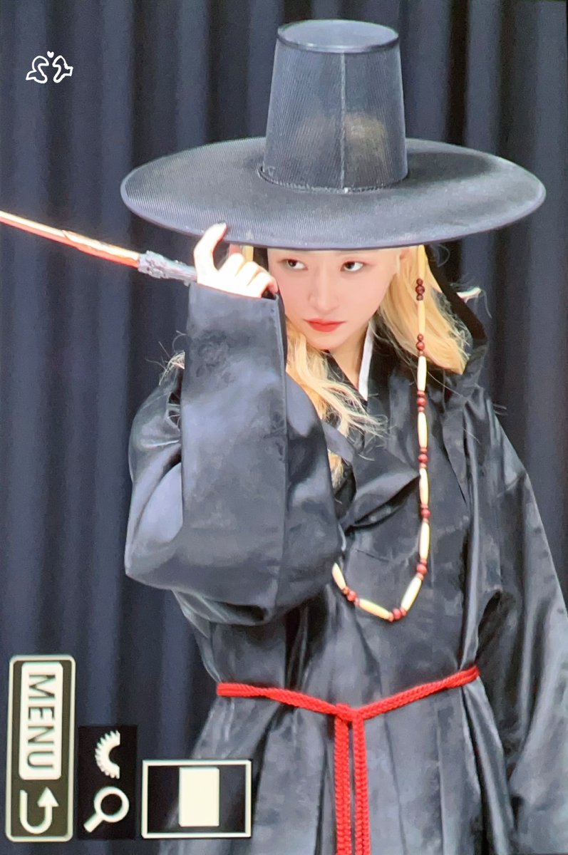 PEPPER0810's tweet image. 250629 팬싸인회 프리뷰
넌 날 막을 수 없어. 이미 네 맘속이니까…❤️🔥
#드림캐쳐 #유아유 #수아 #김보라
#Dreamcatcher #UAU #SUA
