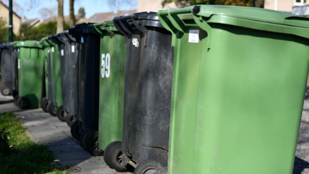 Afvalinzameling start tijdelijk eerder in zomermaanden - #senb mooisonenbreugel.nl/l/40802