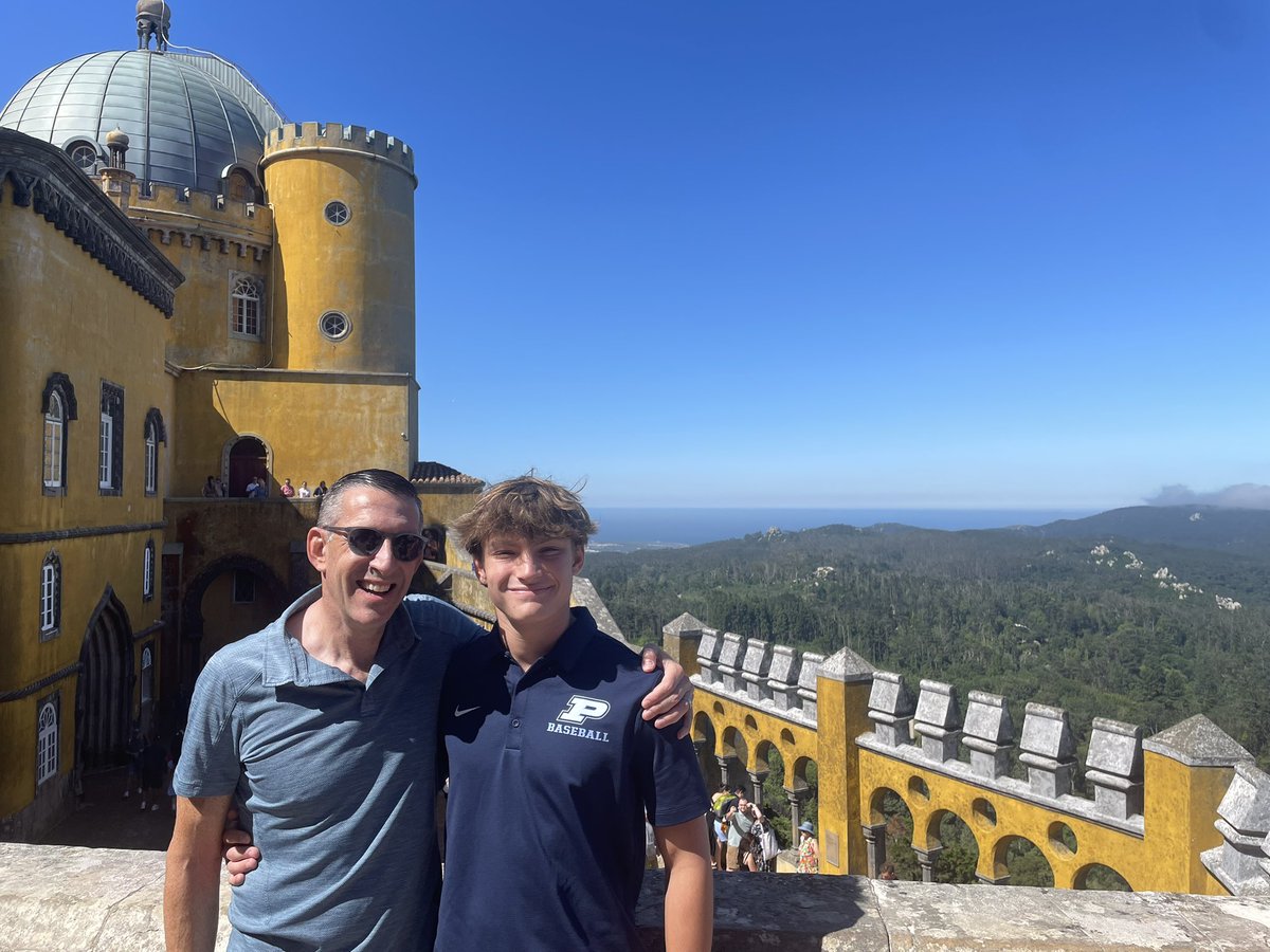 MikkaelSekeres's tweet image. Work-life balance @ic_MDS #iwMDS meeting in Lisbon!! Beautiful conference, beautiful country.