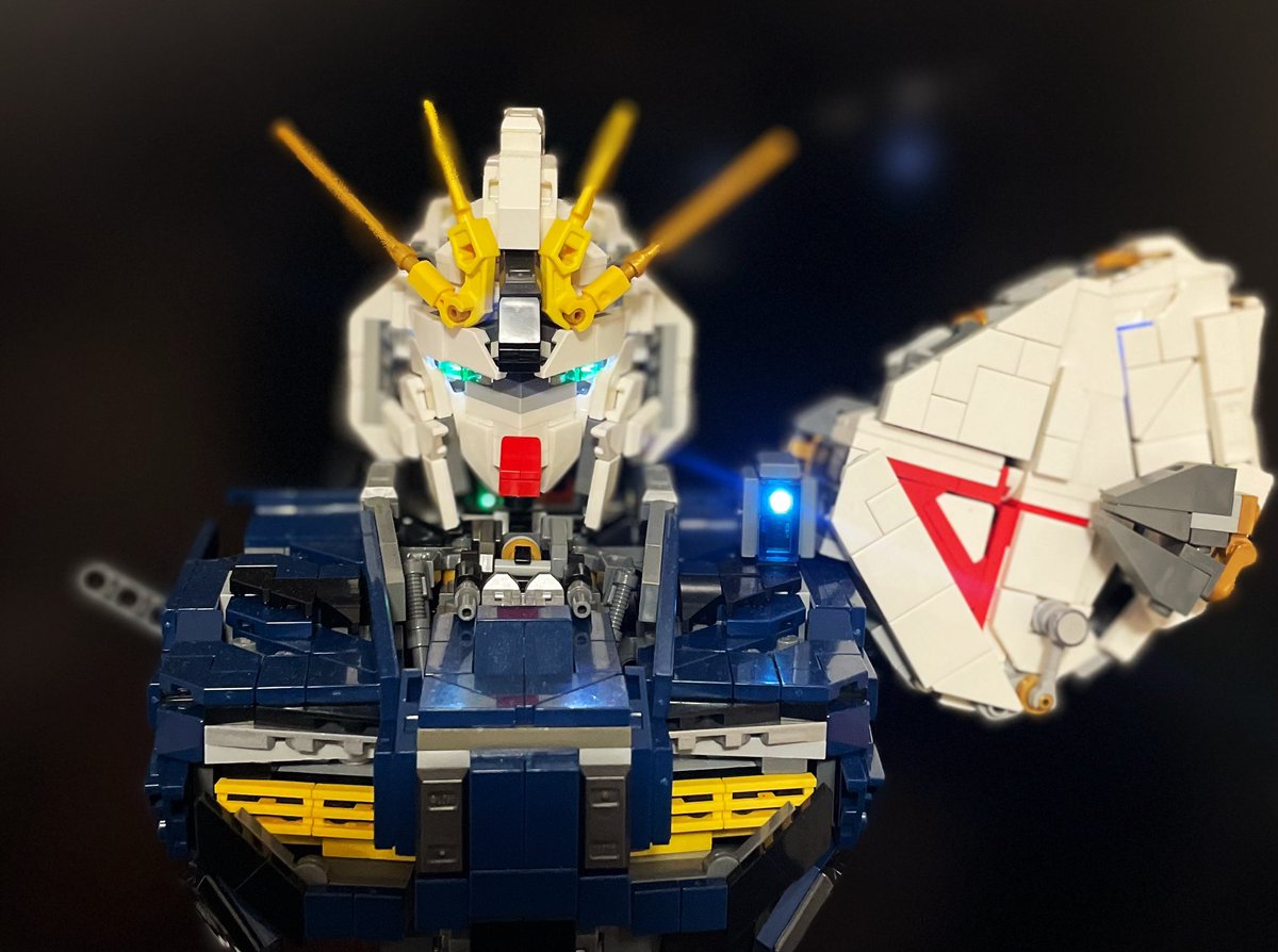 Ken_He_MOC's tweet photo. Ken is back #kenhemoc 

#gunpla #gunplabuilder #ガンダム #gunplacommunity #mech #bandai #gunplaphotography #legomoc #gundam #mecha #lego #gundamstagram #afol  #legomech #legomecha #legoaddiction  #hobby #hobbyphotography #mobilesuit https://t.co/oFhIohk8Js