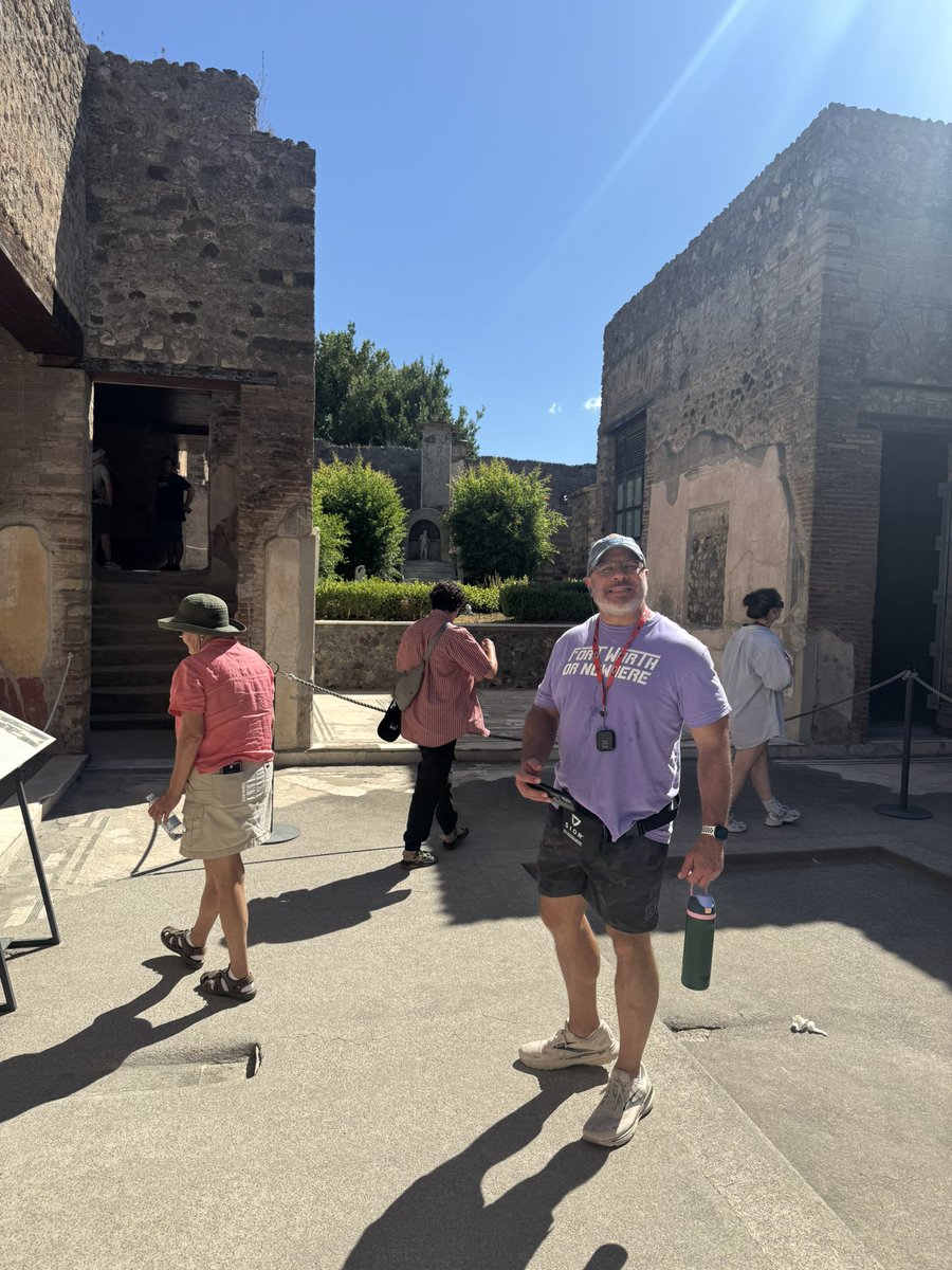 PCPGtyler's tweet image. Bucket List Item ✅
Fascinating tour of Pompeii this morning. And, yes, I’m sporting my dope @SIORglobal fanny pack.