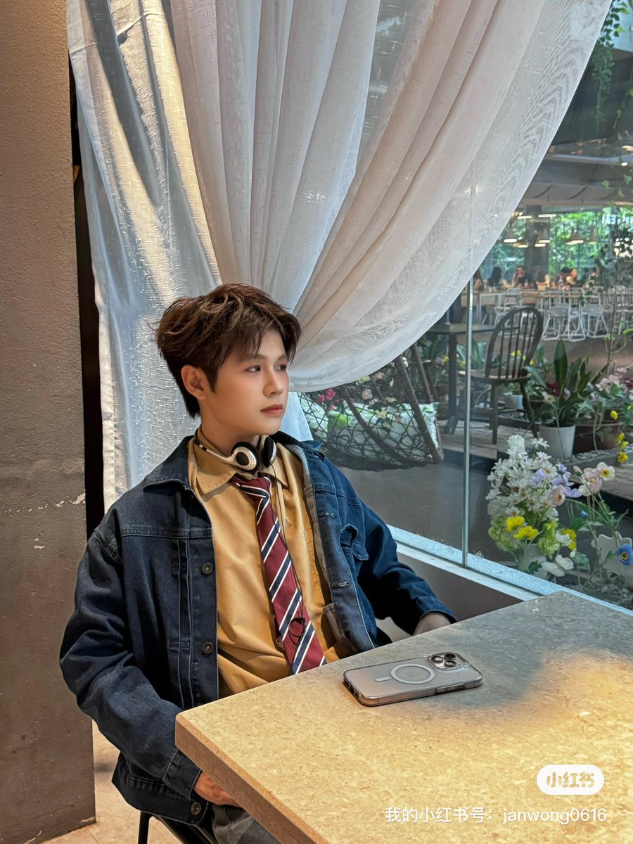 Janwong tweet media
