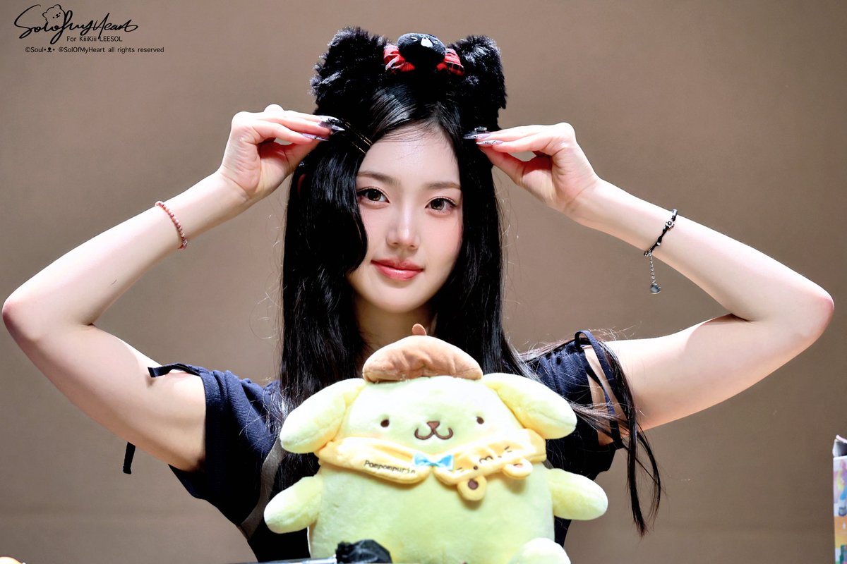 250629 sw

솔아 보고싶어~♡

#이솔 #LEESOL #kiiikiii #키키