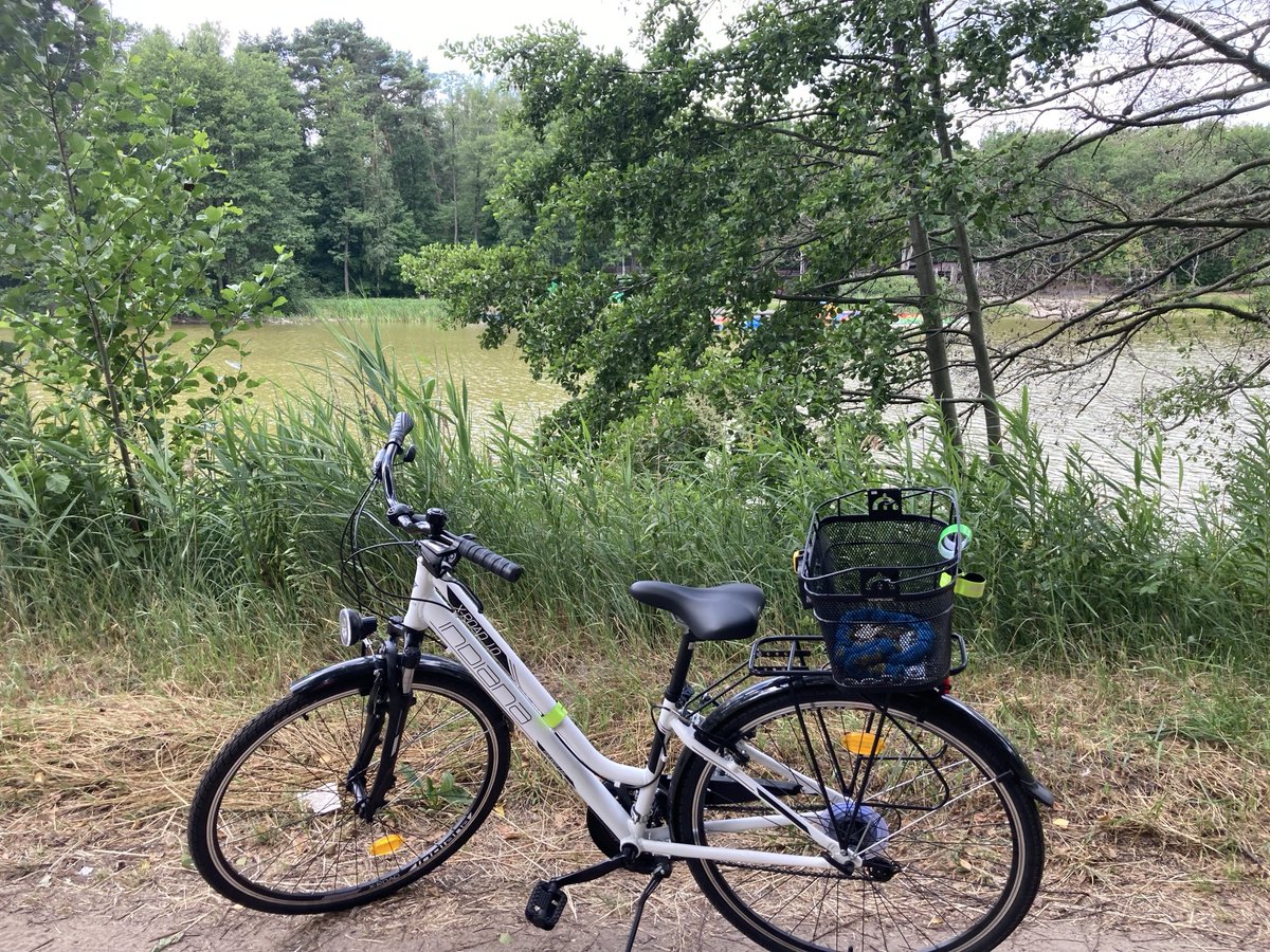 sochanska's tweet image. Took a random ride 🚴♀️and found this 😲Just 10 minutes from 🏡 — how did I not know sooner? @KarolBialek01 @ESochanska