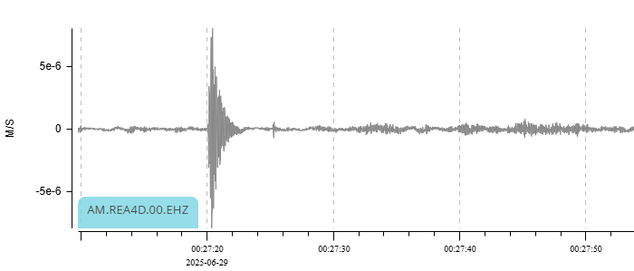 José R. Ribeiro (@joserodribeiro) on Twitter photo Esta noite, à 1h27 (hora portuguesa) #sismo de magnitude 0,6 a SW de Vila Verde.
ipma.pt/pt/geofisica/s…
Não foi evidentemente sentido. Registado na estação <a href="/raspishake/">Raspberry Shake</a> das escolas do Freixo (Ponte de Lima) e de Aver-o-Mar (Póvoa de Varzim). Esta noite, à 1h27 (hora portuguesa) #sismo de magnitude 0,6 a SW de Vila Verde.
ipma.pt/pt/geofisica/s…
Não foi evidentemente sentido. Registado na estação <a href="/raspishake/">Raspberry Shake</a> das escolas do Freixo (Ponte de Lima) e de Aver-o-Mar (Póvoa de Varzim).