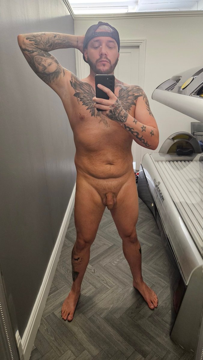 The dad bod is shrinking 😀 #weightloss #dadbod #ContentCreator