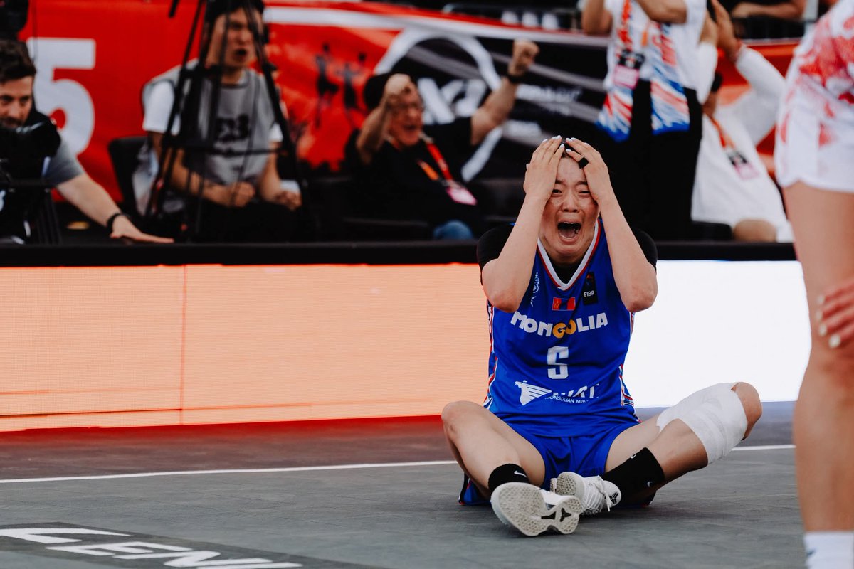 Польшийн шигшээ багийн эсрэг ХОЖЛЫН ШИДЭЛТ амжилттай гүйцэтгэсэн Монгол Улсын шигшээ багийн тоглогч Б.Ариунцэцэг 🇲🇳💪