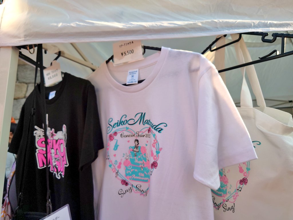 今日は聖子ちゃんのコンサートで大阪城ホールに来てました🎵 ジュリー 今日は聖子ちゃんのコンサートで大阪城ホールに来てました🎵 ジュリー