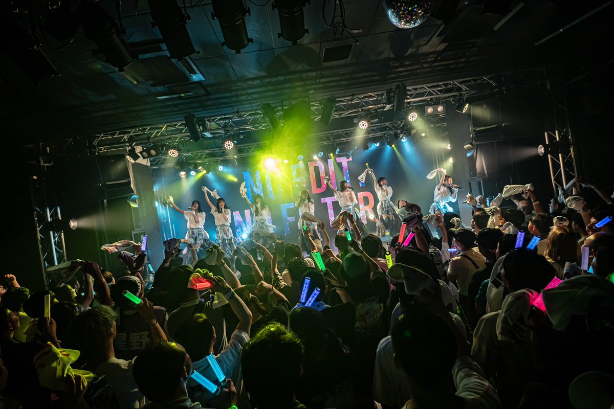 #AsIs全国ツアー2025

AsIs 1st TOUR 
-NO EDIT. NO FILTER.- in OSAKA

2025.6.29 
@ Yogibo META VALLEY

「飾らず、ありのままの自分たちを見せる」
自分たちの弱さも強さも、そのままさらけ出すツアーにしたいという想いが込められたツアータイトル。