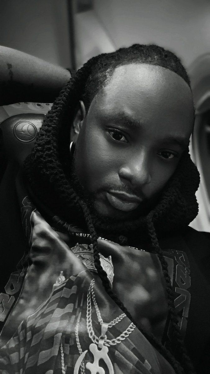 just give me your best 16BARS . 
- RECORD OR FREESTYLE THE VERSE 
- Take a video 
- upload and tag Epixodemusic
- or send to my DM . 

NB. The best two get to be on the remix let’s go ! 

Click on the link to download the instrumental 
dropbox.com/scl/fi/n1d97mt…