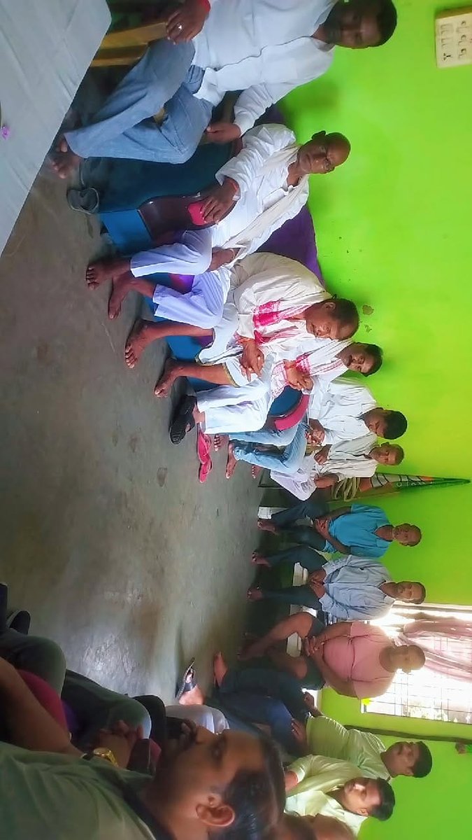 AvishankSharma's tweet photo. मंडल उपाध्यक्ष कुशीनगर मंडल मंडल महामंत्री विपू�� कुमार दुबे मंडल महामंत्री कुशीनगर मंडल सेक्टर संयोजक विष्णु दुबे बूथ अध्यक्ष 291 पूनीत कुमार दुबे ,292 श्री सत्य प्रकाश तिवारी जी  ,293 श्री प्रेम नाथ तिवारी जी 294 अभिषाक शर्मा जी https://t.co/bt87qNstVR