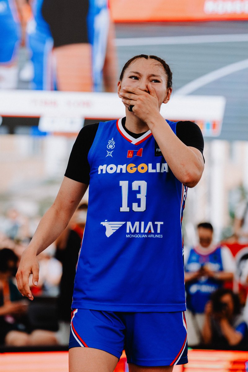 Монголын хамгийн өндөр хүн улсын начин Ж.Оргилболд начингийн удам гнэ ээ бяртай дайчин байсан аргагүй юм байна