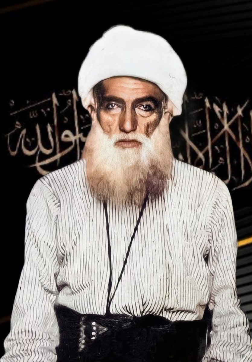 "Benim bu değersiz dallarda asılmama pervam yoktur. Muhakkak ki mücadelem Allah ve dini içindir"

Atam Şeyh Said.
Rahmet ve minnetle...