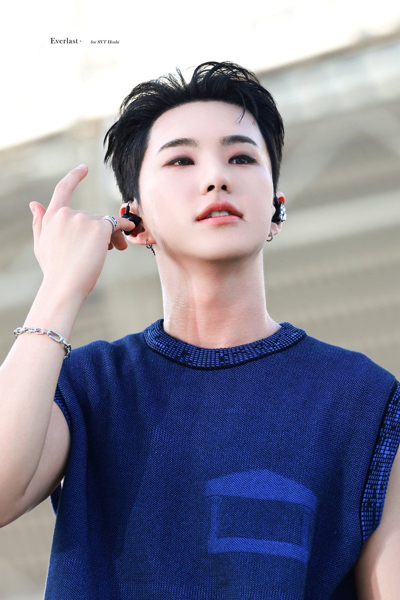 250629 흠뻑쇼 💦🩵

#세븐틴 #SEVENTEEN #SVT #호시 #HOSHI #ホシ #순영

<a href="/pledis_17/">세븐틴(SEVENTEEN)</a>