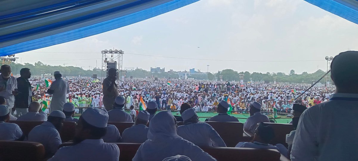 shadab_chouhan1's tweet photo. Salute 🫡 patna
#GandhiMaidan https://t.co/IZz9KrISlw