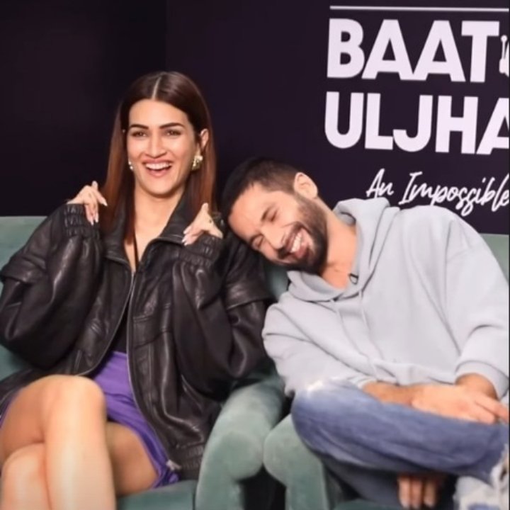 sanonsgirl's tweet photo. fav chaotic duo

varun-kriti                                         shahid-kriti https://t.co/Wrdnh7zlXg