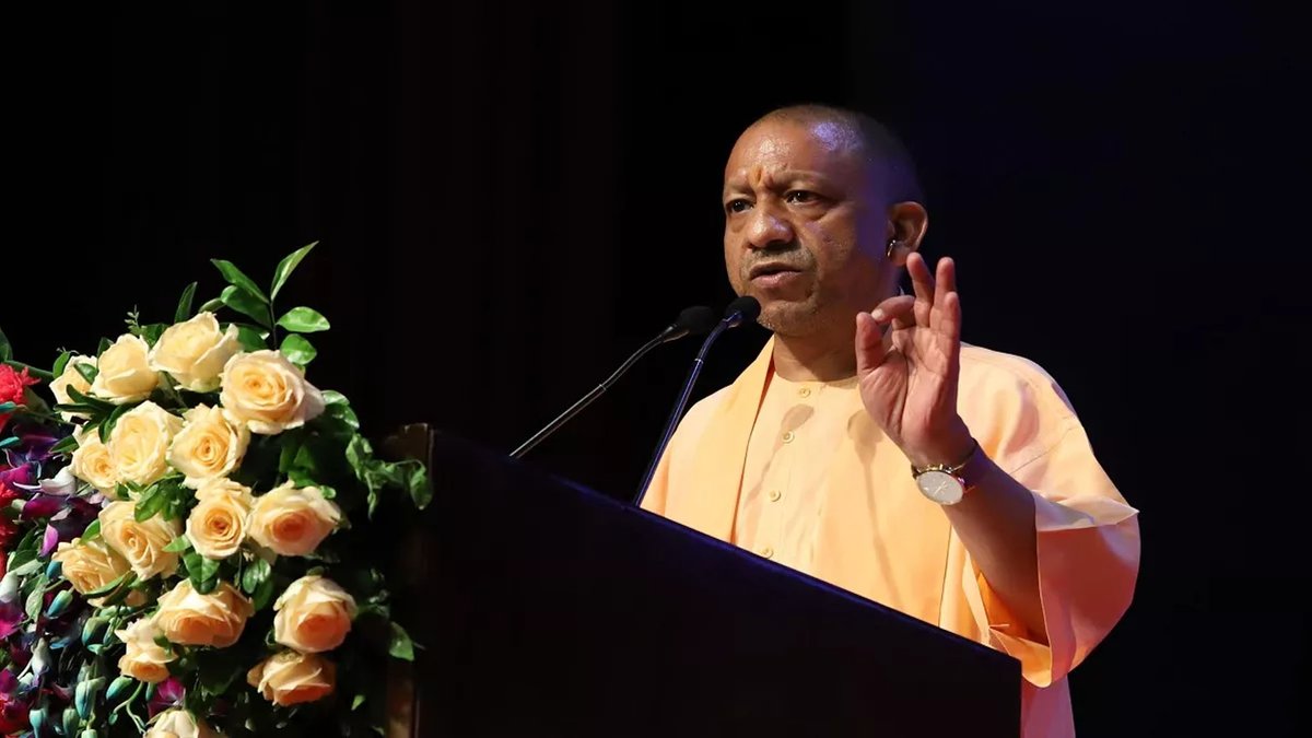 HindustanMnews's tweet image. उत्तर प्रदेश में पांच आईपीएस अधिकारियों के तबादले
hindustanmirrornews.com/five-ips-offic…

#UPIPSTransfer #UttarPradeshPolice #IPSOfficersTransfer #UPPoliceReshuffle #IPSTransferNews