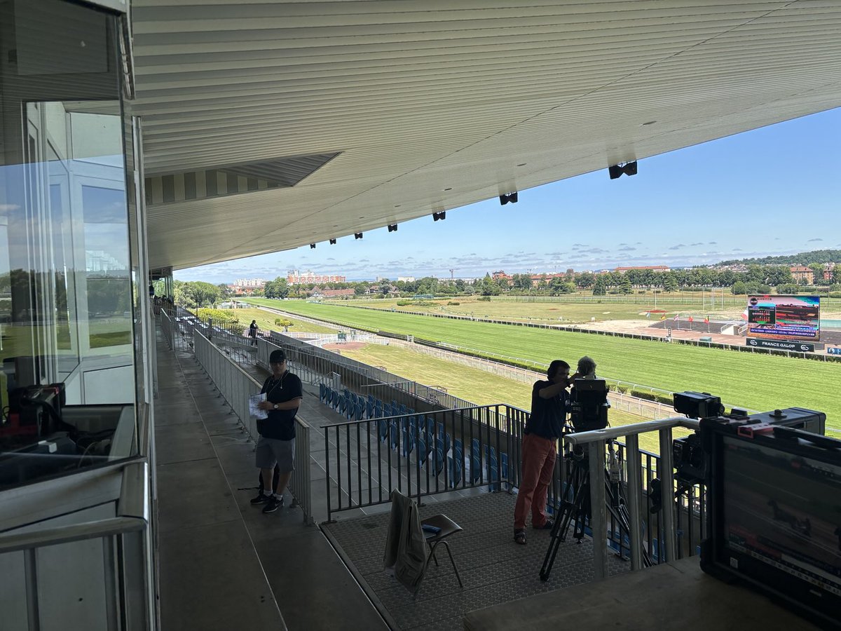 A beautiful day at Saint Cloud, with a group 1 treat to follow