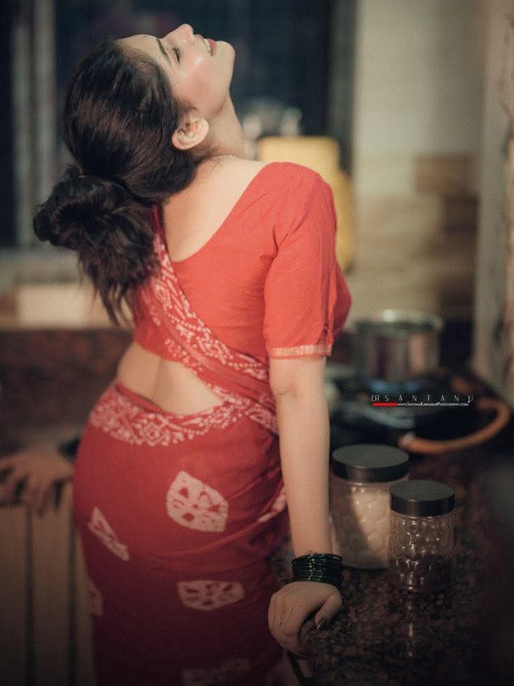 💘उम्र बितने में वक्त नहीं लगता हैं 💘 
             छोटी सी तो जिन्दगी है 
   अब उसमें भी किसी से पूछ कर छुटी 
            लेनी पड़ी तो क्या फायदा 

#deprem #FreenBecky
#シングレ #depremoldu #RutoMustGo #VoleiNoSporTV