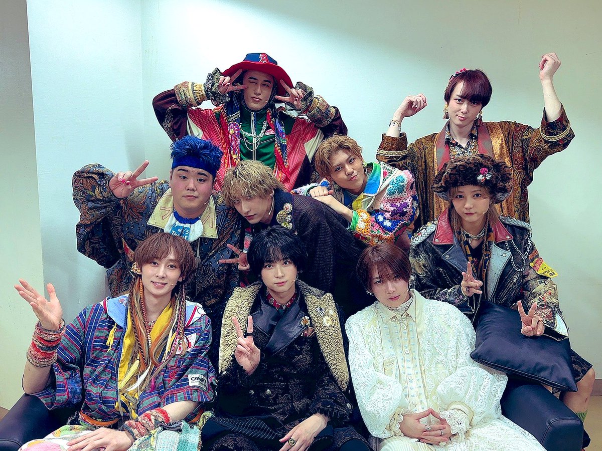 Gumz9XxagAAWI6v.jpg?format=jpg