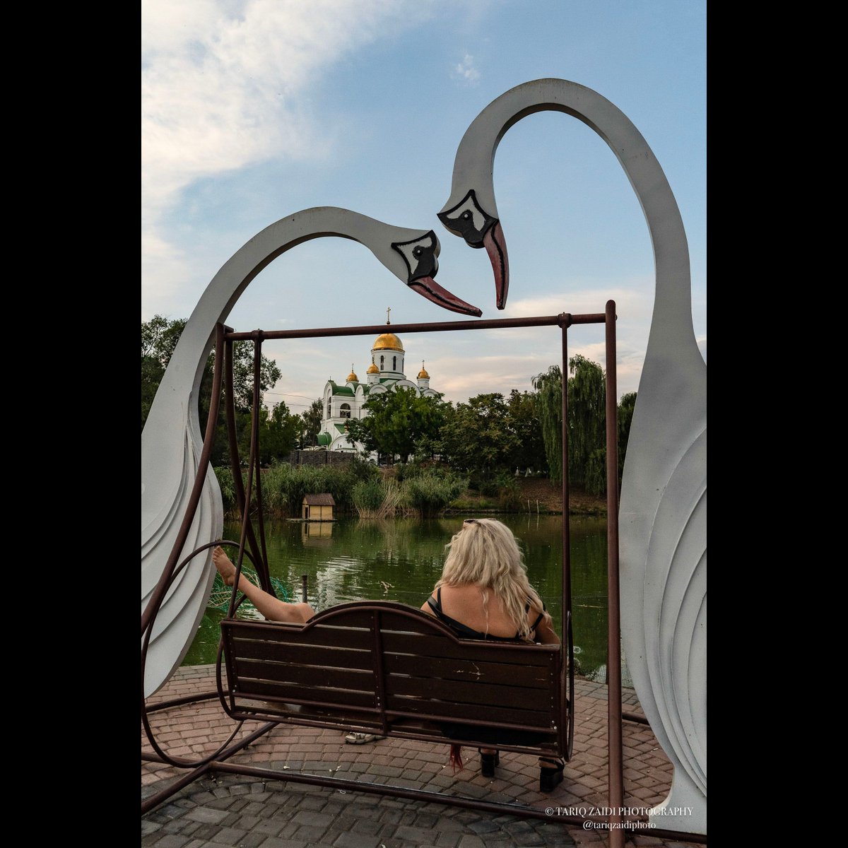 Tariq Zaidi (@tariqzaidiphoto) on Twitter photo Two people on a bench by the Cathedral Pond in #Tiraspol, #Transnistria, #Moldova. Image by <a href="/tariqzaidiphoto/">Tariq Zaidi</a> 2024. Transnistria, is a strip of land between Ukraine and Moldova, declared independence in 1990 but remains unrecognized. Two people on a bench by the Cathedral Pond in #Tiraspol, #Transnistria, #Moldova. Image by <a href="/tariqzaidiphoto/">Tariq Zaidi</a> 2024. Transnistria, is a strip of land between Ukraine and Moldova, declared independence in 1990 but remains unrecognized.