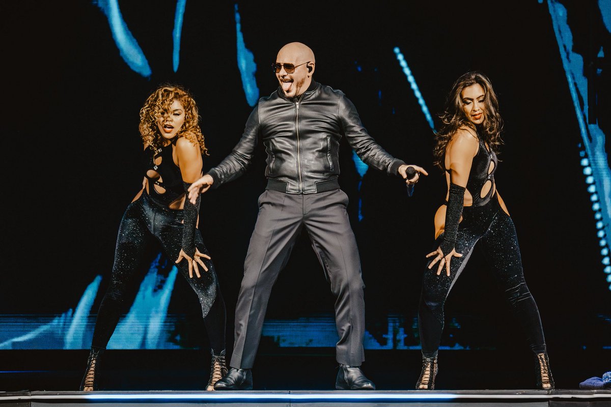 pitbull's tweet image. Stockholm, you’re up! Tonight’s the last show on the #PartyAfterDarkTour… what a wild ride it’s been. Appreciate all the fans and all the love, let’s close it out with a bang daleeee
(📸: Nate Dobbelarere)