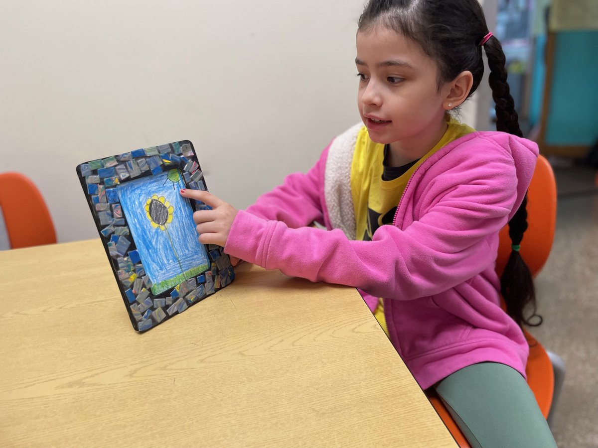 For Liz, a shy second grader who used to miss school on Mondays, everything changed after joining an ASAP mosaic art class. Now, she never wants to miss a class (or school!). 

Read how Variety is helping kids like Liz grow: varietyiowa.com/impact-stories…