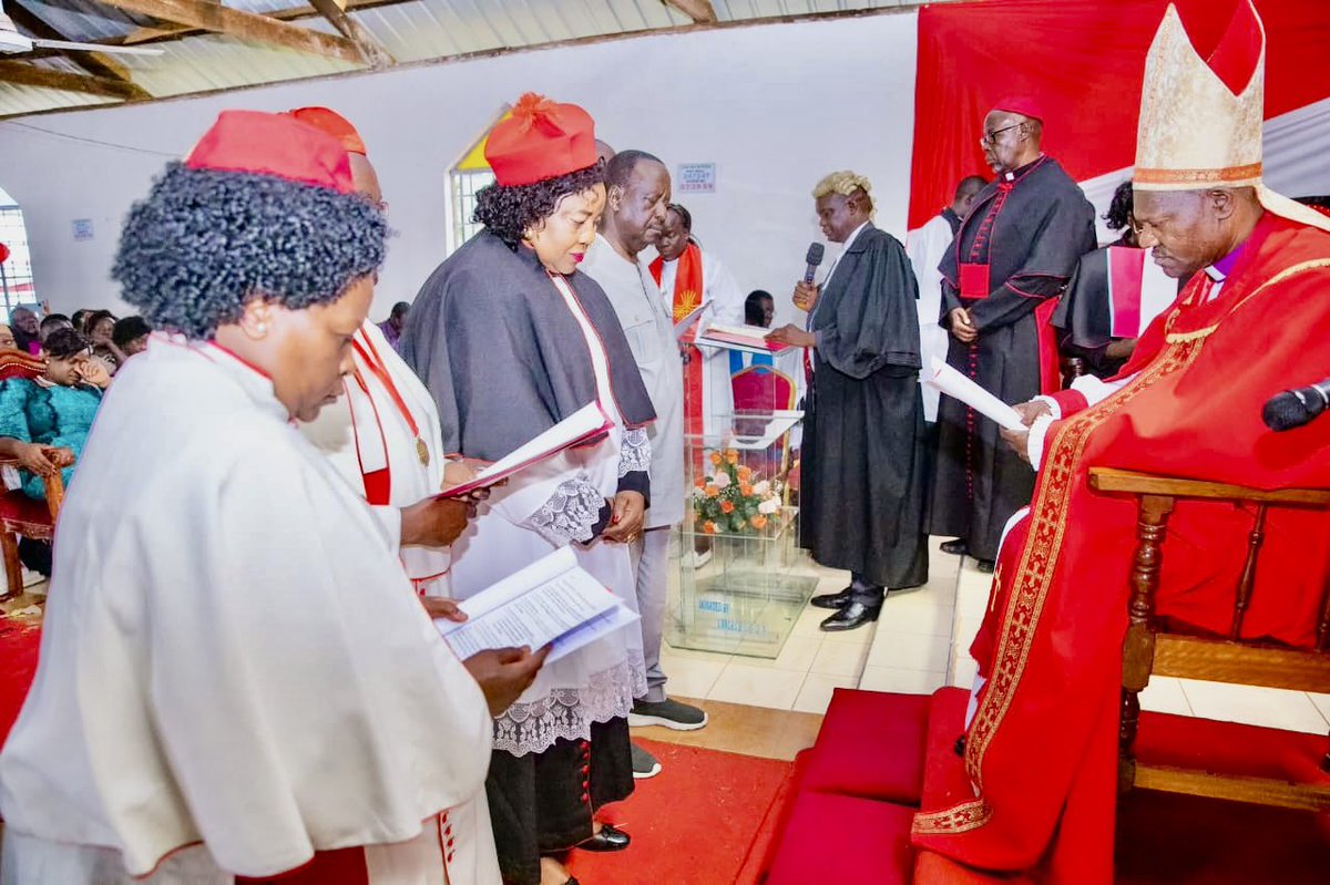OAmollo's tweet image. Was A Pleasure To Join Dr Ida Odinga At St Peter’s ACK Church, Nyamira, On The Occasion Of Her Ordination As A Canon Of The Anglican Church. The Occasion Was Attended By Rt Hon Raila, Gov Wanga, Hons Ogolla, Ombaka, Gogo, Obara, Fatuma, Ruth Odinga, Among Others.