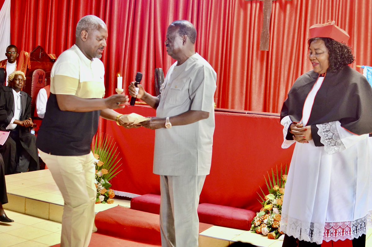 OAmollo's tweet image. Was A Pleasure To Join Dr Ida Odinga At St Peter’s ACK Church, Nyamira, On The Occasion Of Her Ordination As A Canon Of The Anglican Church. The Occasion Was Attended By Rt Hon Raila, Gov Wanga, Hons Ogolla, Ombaka, Gogo, Obara, Fatuma, Ruth Odinga, Among Others.