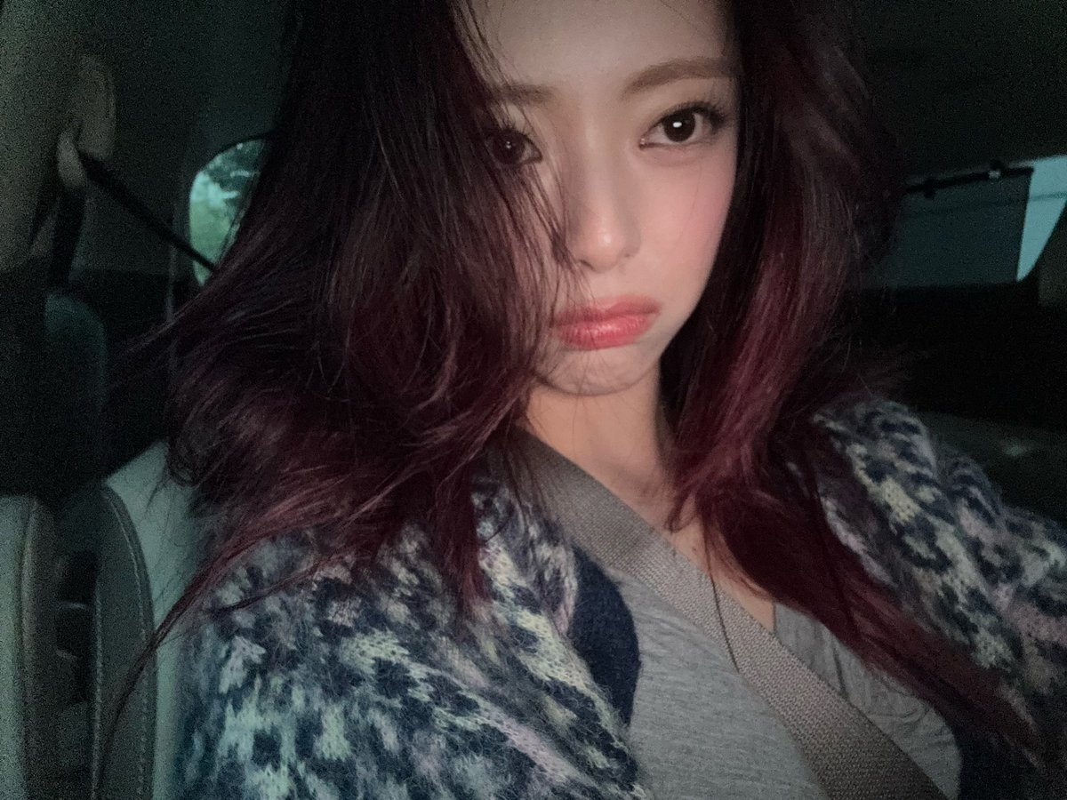 yuna pics tweet media