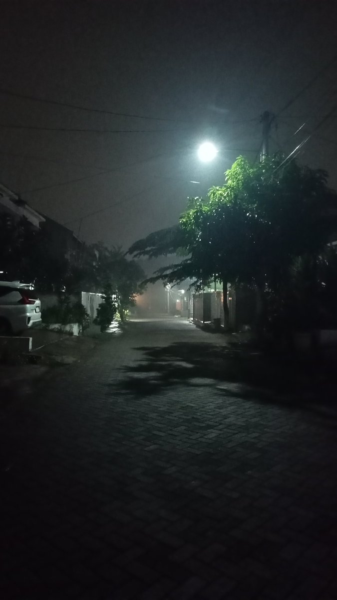 Depok rasa London #berkabut