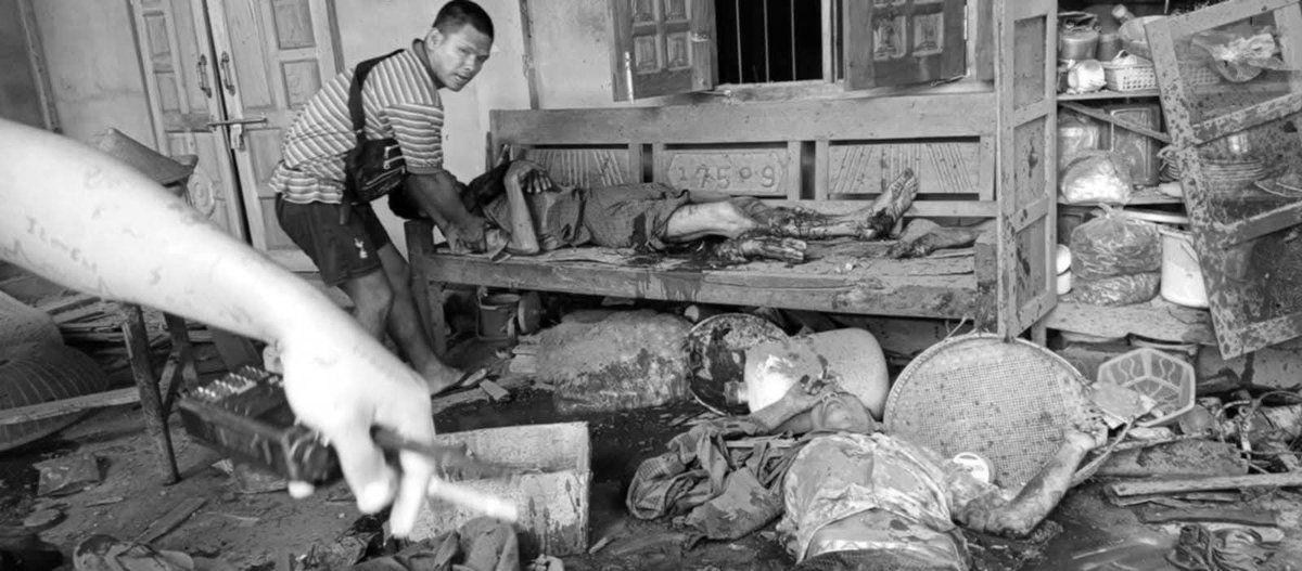 LimMn2's tweet photo. 4 men have been killed by #Myanmar military junta: Sagaing has been targeted by junta since 2021 Feb coup. An air troop consists of 14 jets bombed over SarLinGyi township at about 9 am on June 28.
#WhatsHappeningInMyanmar https://t.co/D2WPGdhrKK