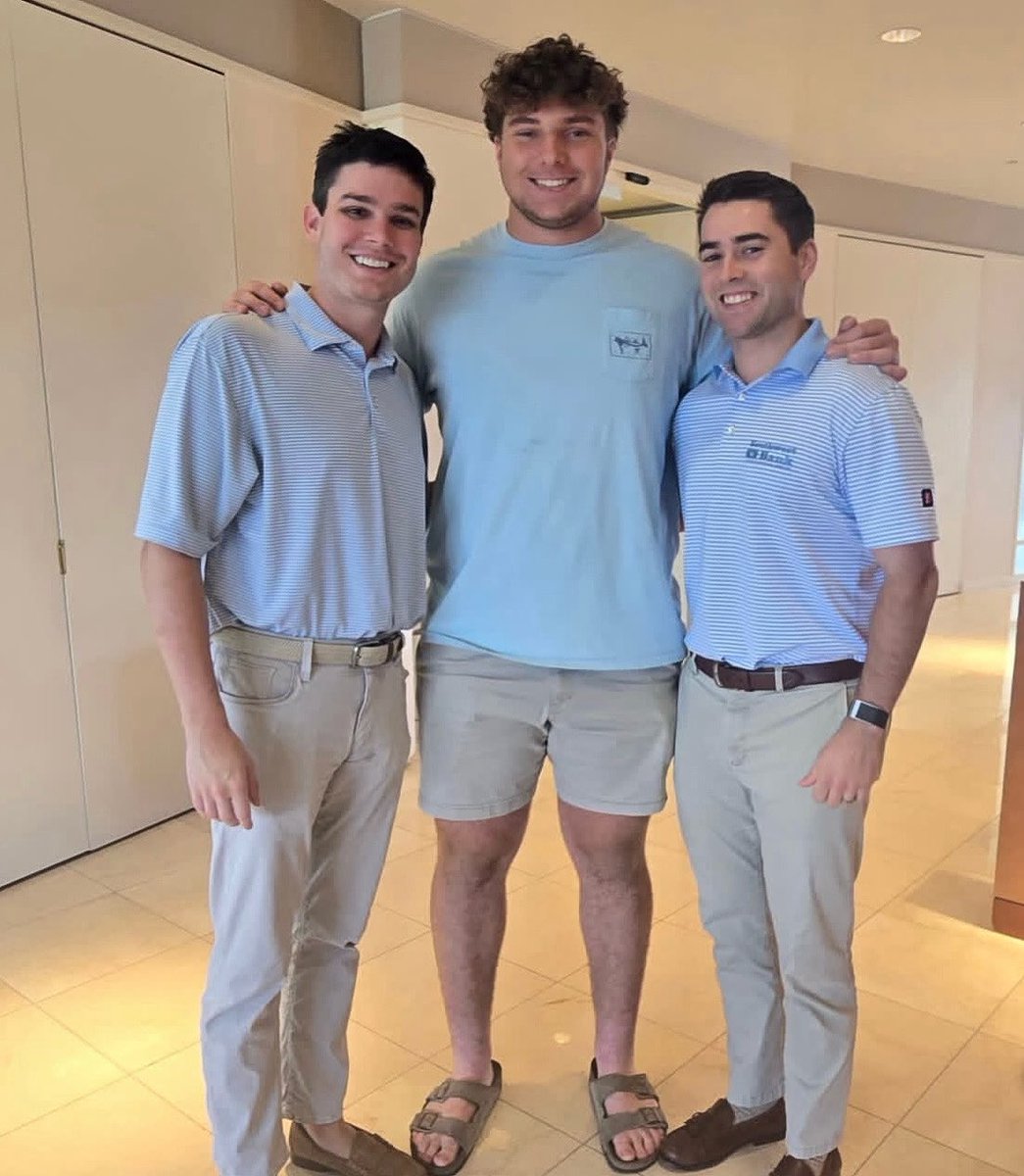 WLJ Sports Law (@wljsportslaw) on Twitter photo Congratulations to <a href="/goodwin2026/">Evan Goodwin</a> on his commitment to <a href="/SMUFB/">SMU Football</a>! Excited to watch your journey ahead! #PonyUp
#WLJSportsLaw #SMUFootball #Committed Congratulations to <a href="/goodwin2026/">Evan Goodwin</a> on his commitment to <a href="/SMUFB/">SMU Football</a>! Excited to watch your journey ahead! #PonyUp
#WLJSportsLaw #SMUFootball #Committed