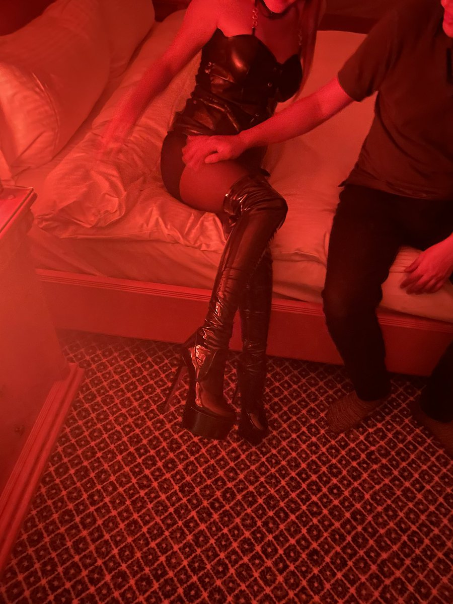 台北情侶T&R tweet media