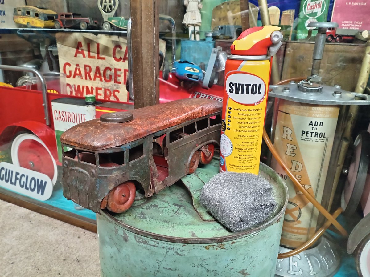People across social media have asked me how I managed to get the colour back into this old French tinplate Joustra bus. I simply used a fine wirewool &amp; a light aerosol oil plus a little time!
#HistoryBehideTheToys
#WhatsInYourShed