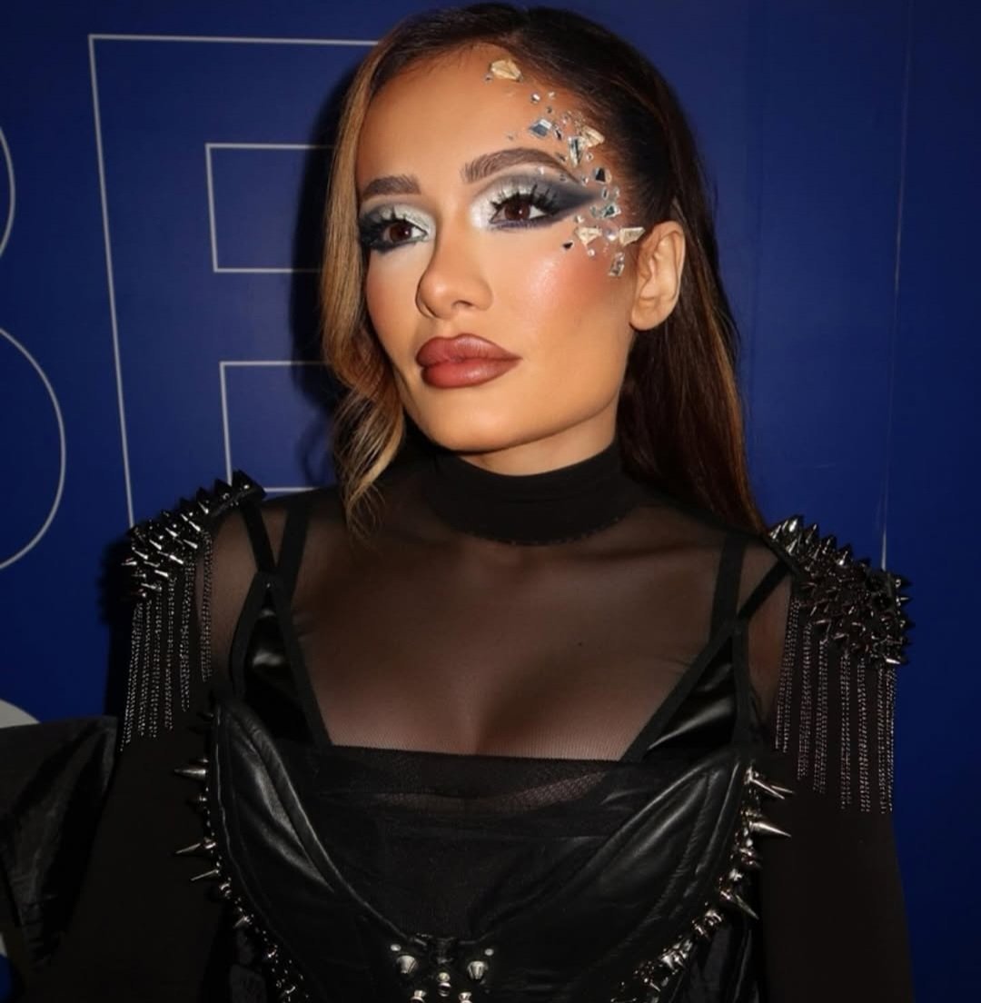 𝓐𝓹𝓱𝓻𝓸𝓭𝓲𝓽𝓮. (Parody Account) tweet media