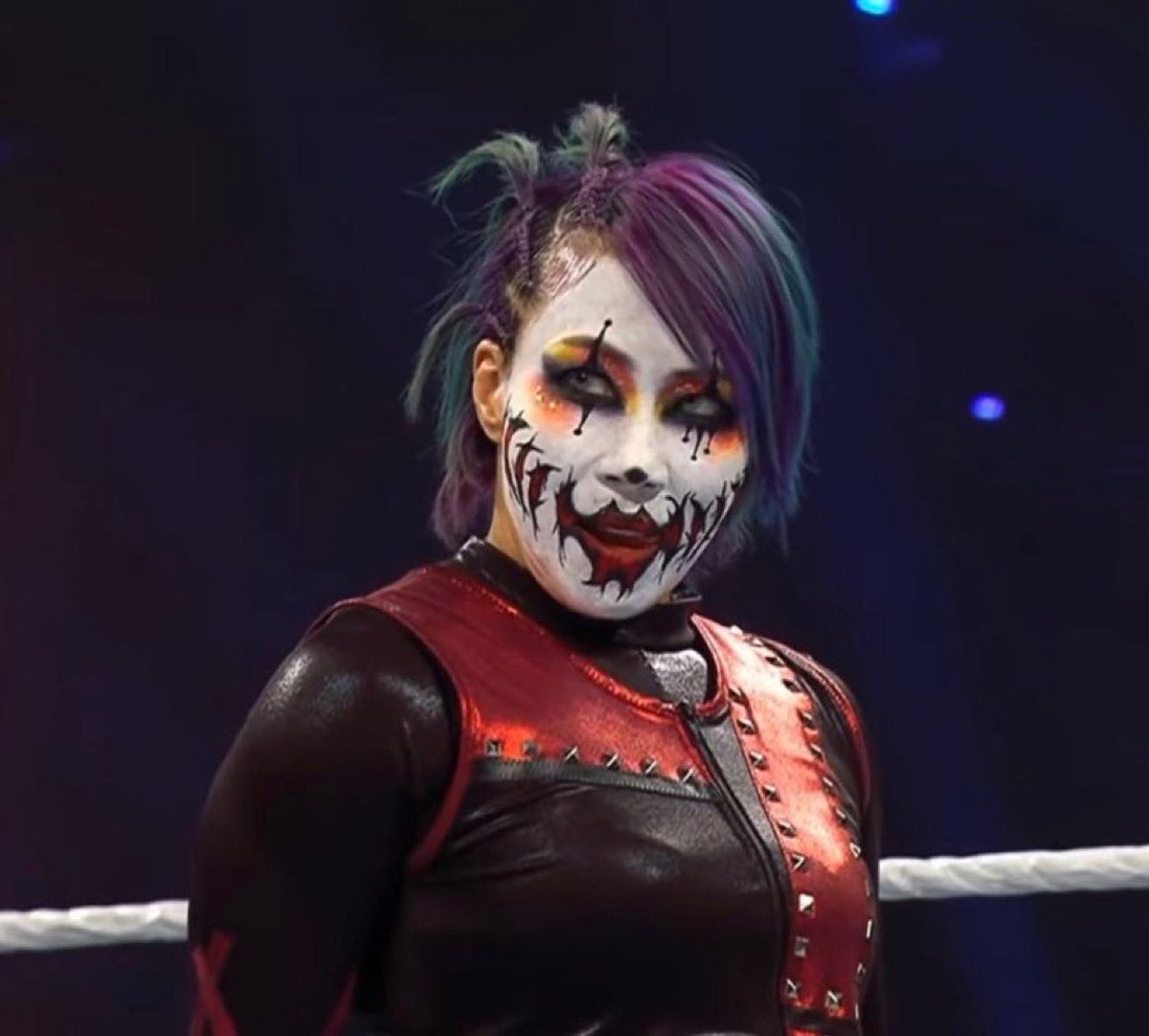 WWEAsuka's tweet photo. Just had a little dream I was walking down the Champs-Élysées.
Funny… Paris was screaming my name. 🤡

J’ai rêvé que je marchais sur les Champs-Élysées.
Drôle… tout Paris criait mon nom. 🇫🇷 https://t.co/vz6EB9rZd9