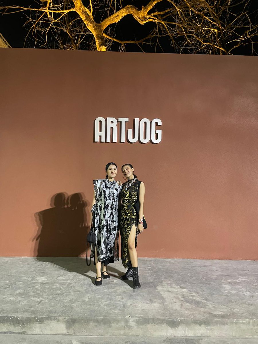 dhewirattna's tweet photo. Artjog 2025 ✨🤗🍻💖 https://t.co/GtkUkL90dQ