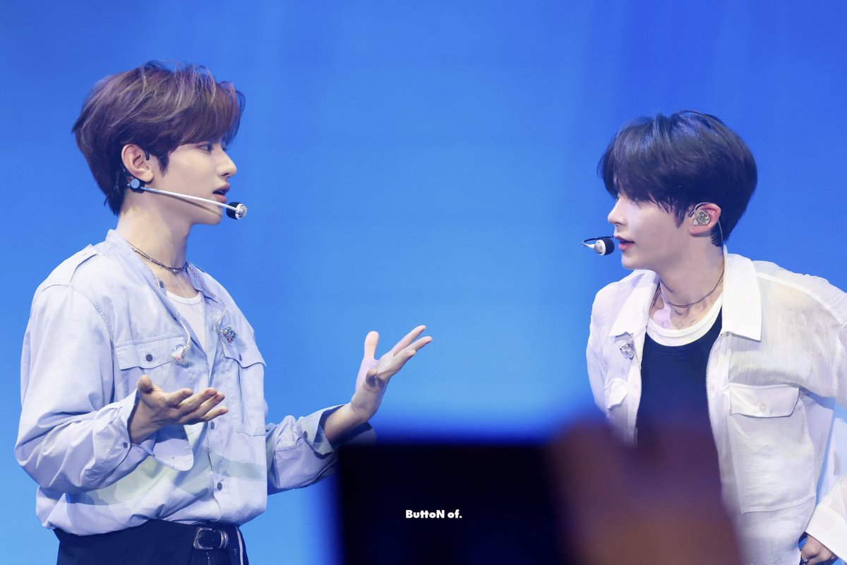 𝑩𝒖𝒕𝒕𝒐𝒏 𝐨𝐟 tweet media