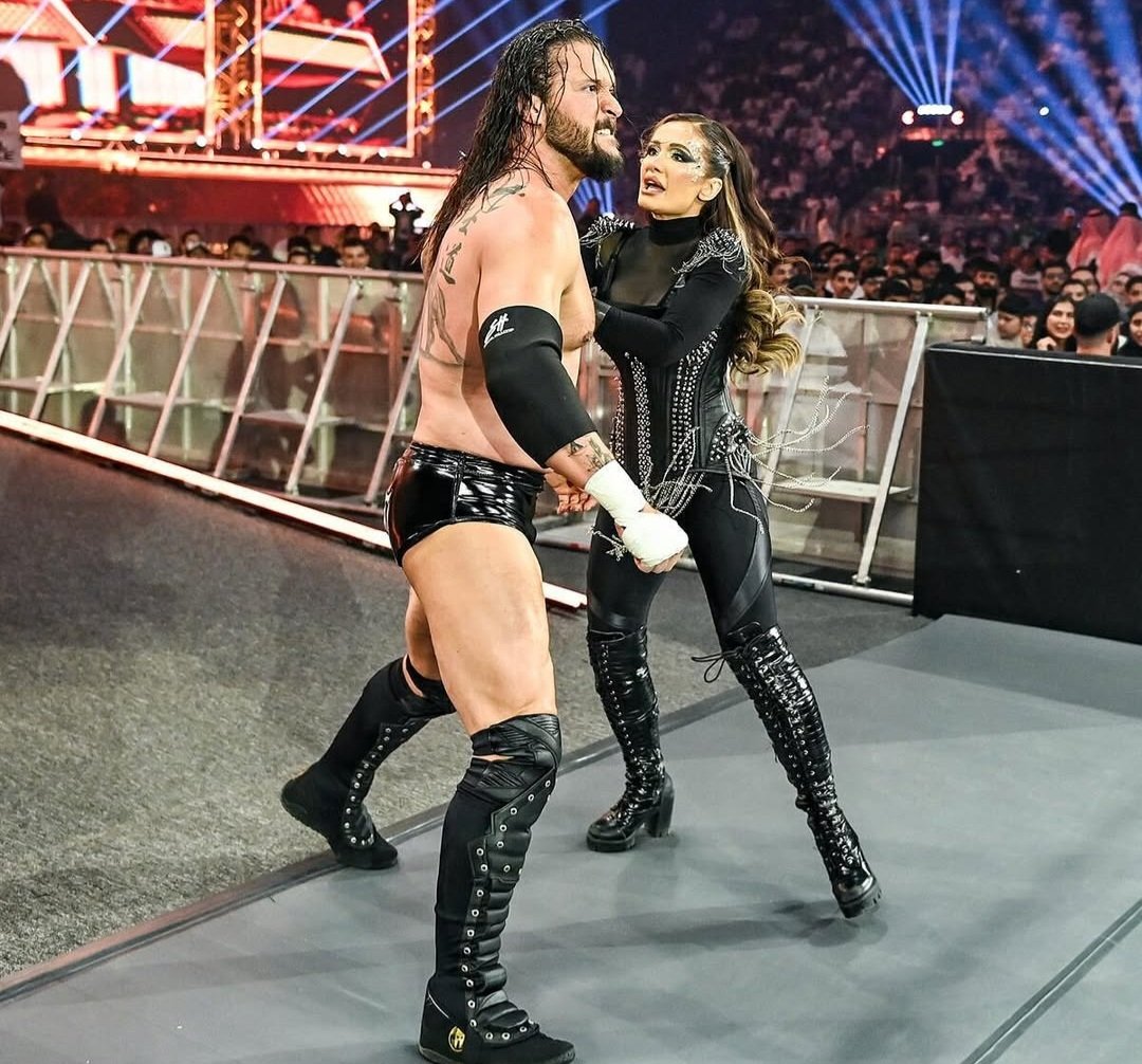 𝓐𝓹𝓱𝓻𝓸𝓭𝓲𝓽𝓮. (Parody Account) tweet media