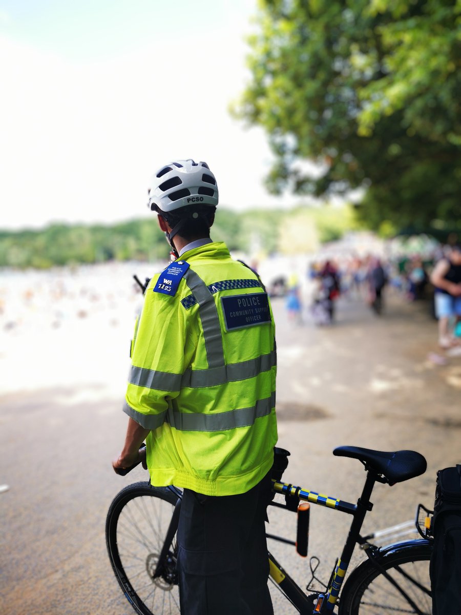 Ruislip Police tweet media