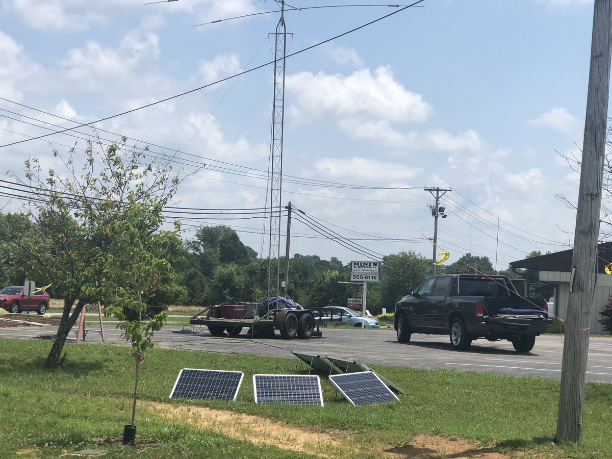 KC4WQ's tweet photo. #ARRLFD Everything running off the sun https://t.co/KVS7i8cyY6