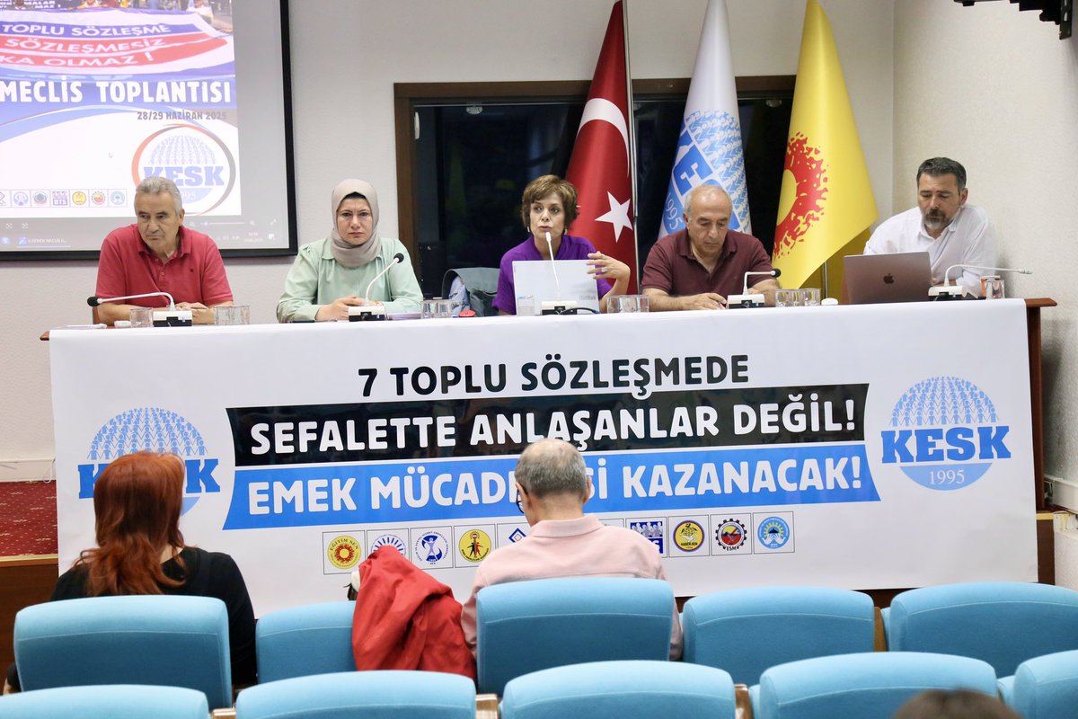 Sendikal ve siyasal süreç değerlendirmelerinin ardından, önümüzdeki dönem mücadele programının belirlendiği 11.Dönem 6.KESK Genel Meclis Toplantısı, İş Kolu MYK Üyelerimizin gündemler üzerine konuşmaları ve Eş Genel Başkan Ahmet Karagöz’ün kapanış konuşmasıyla sona erdi.

Yaşasın