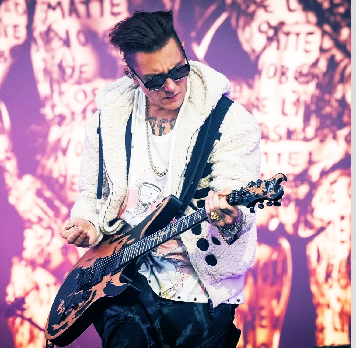 ✨Syn✨
Avenged Sevenfold's last night performance at <a href="/tonsofrock/">Tons Of Rock</a> in Oslo, Norway 🇳🇴 on June 28, 2025.
📸: <a href="/arashtaheri/">arash taheri</a> /@disharmonimagasin | @radiorocknorge