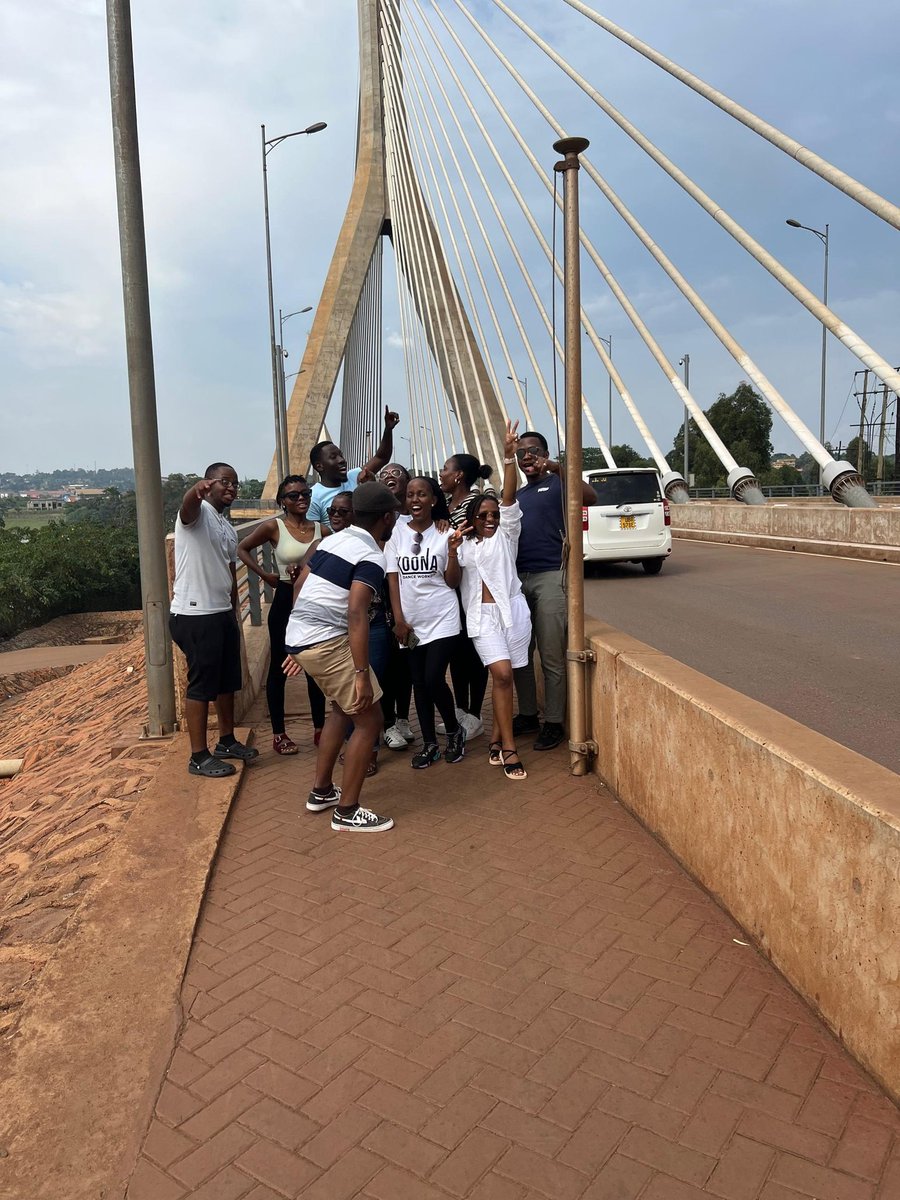 rotaractkololo's tweet photo. The Warriors are back from the magical year finale trip! ✨🔥

From endless laughs to unforgettable shots (iykyk 😉), it was the perfect way to bond and gear up for the new Rotary year. 💛

Cheers to great friendships, powerful memories, and an even more amazing year ahead. 🥂 https://t.co/nXcKo25tkk
