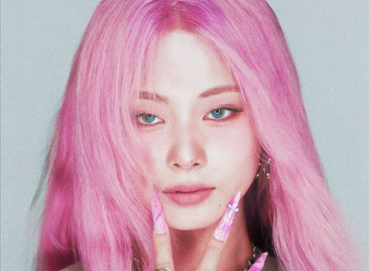 ִֶָ (@galleryoftzu) / Posts / X