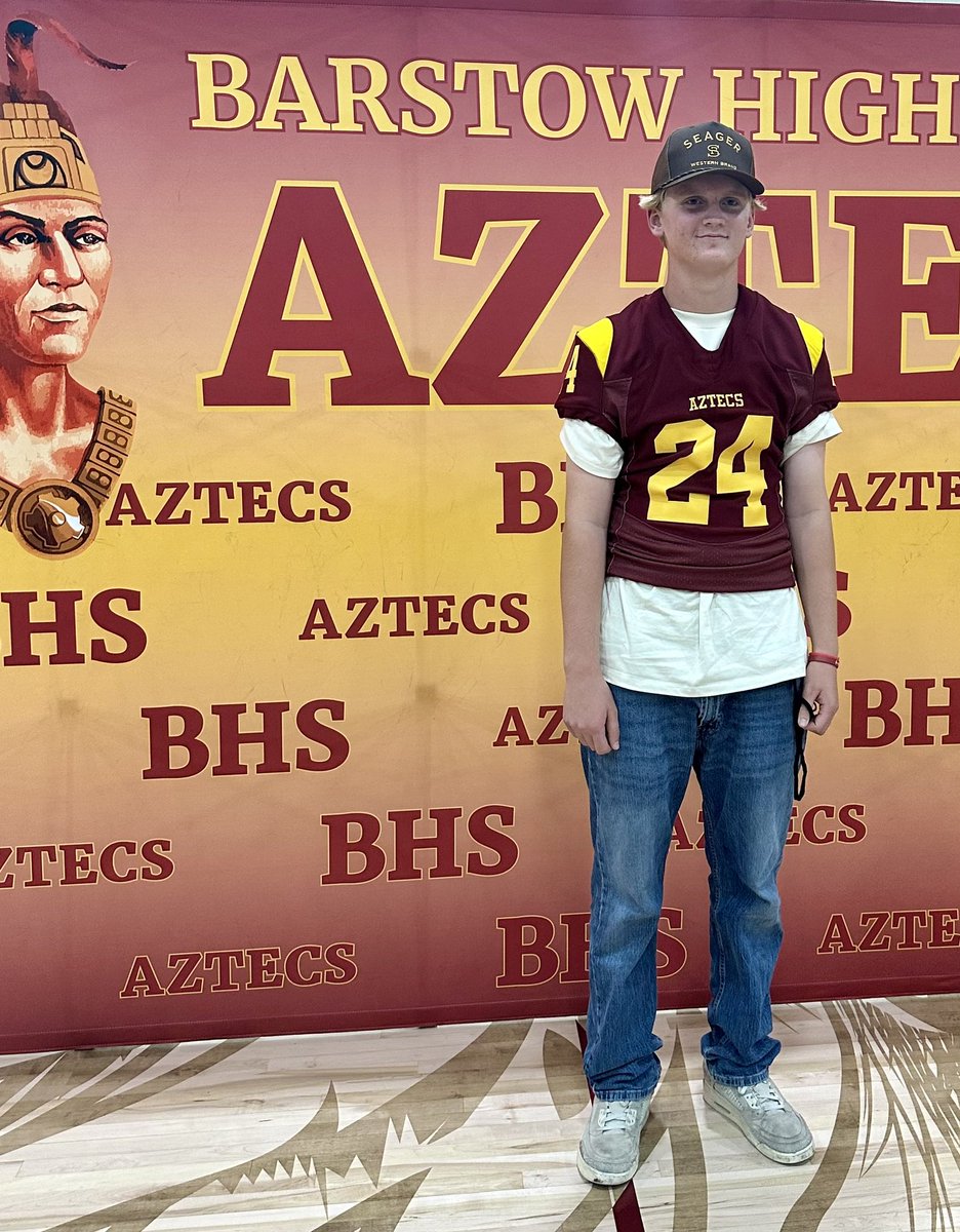 Wyatt McDonald (@wyatt_m16) on Twitter photo Almost football season! <a href="/CoachWeev_Goat/">Coach Weev</a> <a href="/BarstowFTBL/">Barstow Football</a> <a href="/Coach_Clay7/">Coach Clay</a> <a href="/CoachApiLealofi/">Apineru Lealofi</a> <a href="/Coach_Geechie/">Coach Will</a> Almost football season! <a href="/CoachWeev_Goat/">Coach Weev</a> <a href="/BarstowFTBL/">Barstow Football</a> <a href="/Coach_Clay7/">Coach Clay</a> <a href="/CoachApiLealofi/">Apineru Lealofi</a> <a href="/Coach_Geechie/">Coach Will</a>