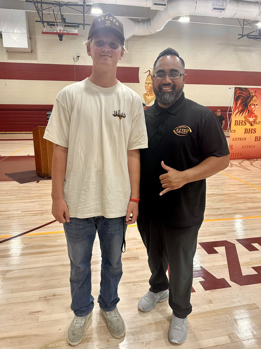 wyatt_m16's tweet photo. Almost football season! @CoachWeev_Goat @BarstowFTBL @Coach_Clay7 @CoachApiLealofi @Coach_Geechie https://t.co/QZltuDMuEt