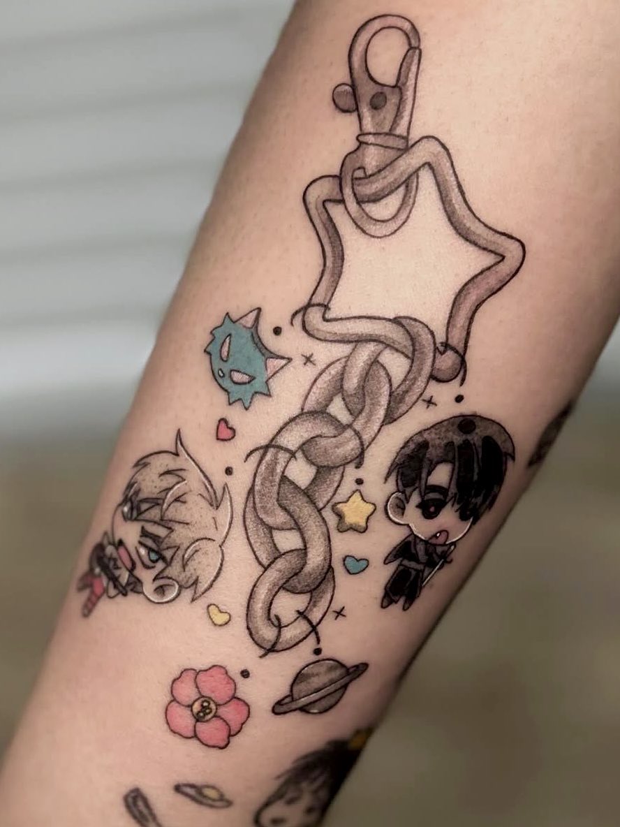 TEARZOFTHELYNX's tweet image. My alien stage tattoos if anyone cares 😩